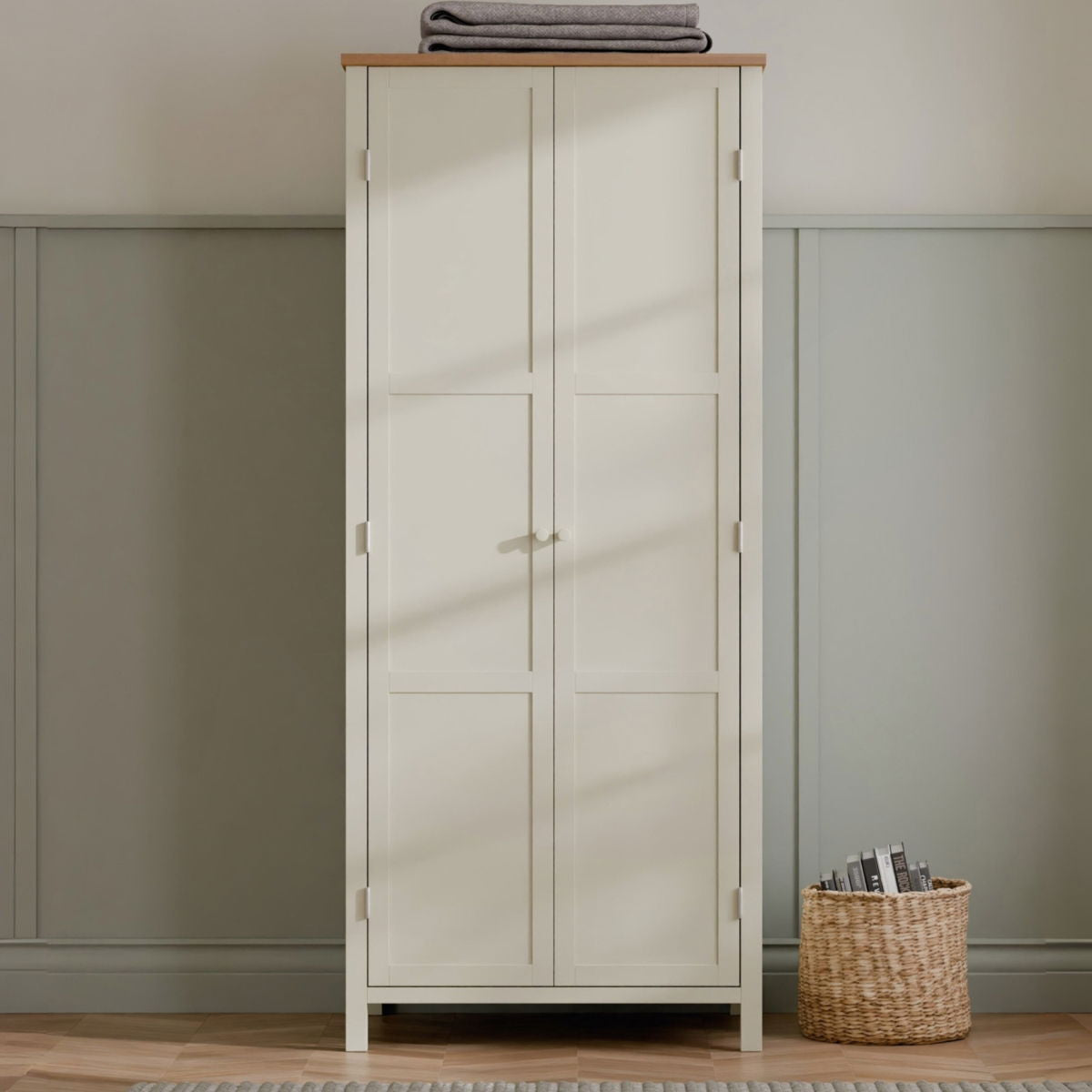 Coxmoor Wardrobe