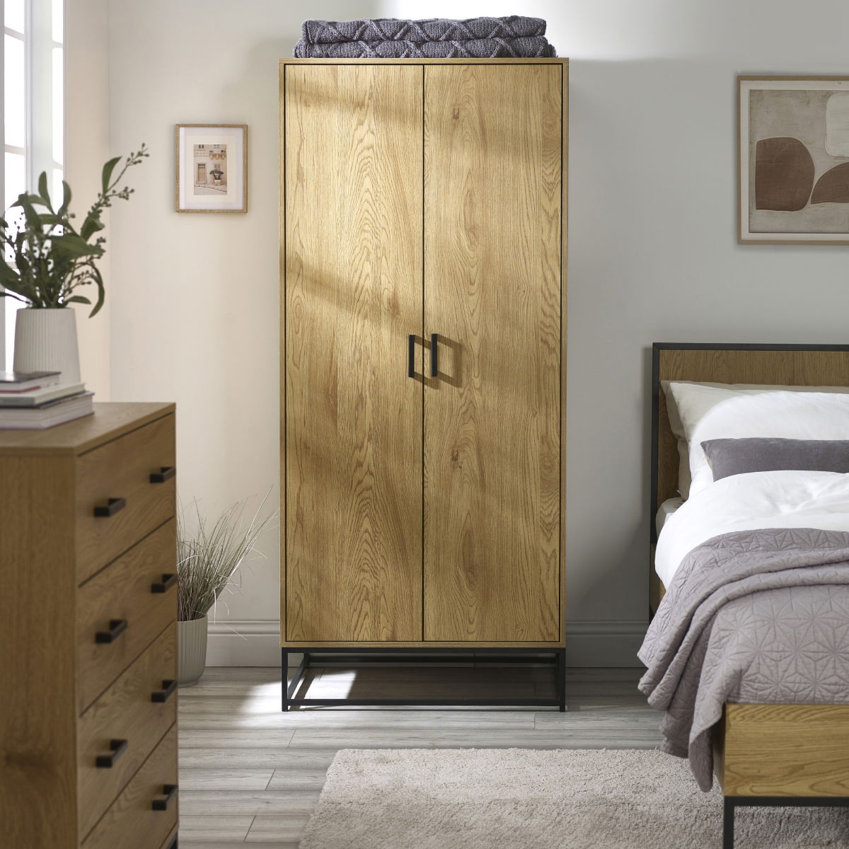 Harlow 2 Door Wardrobe